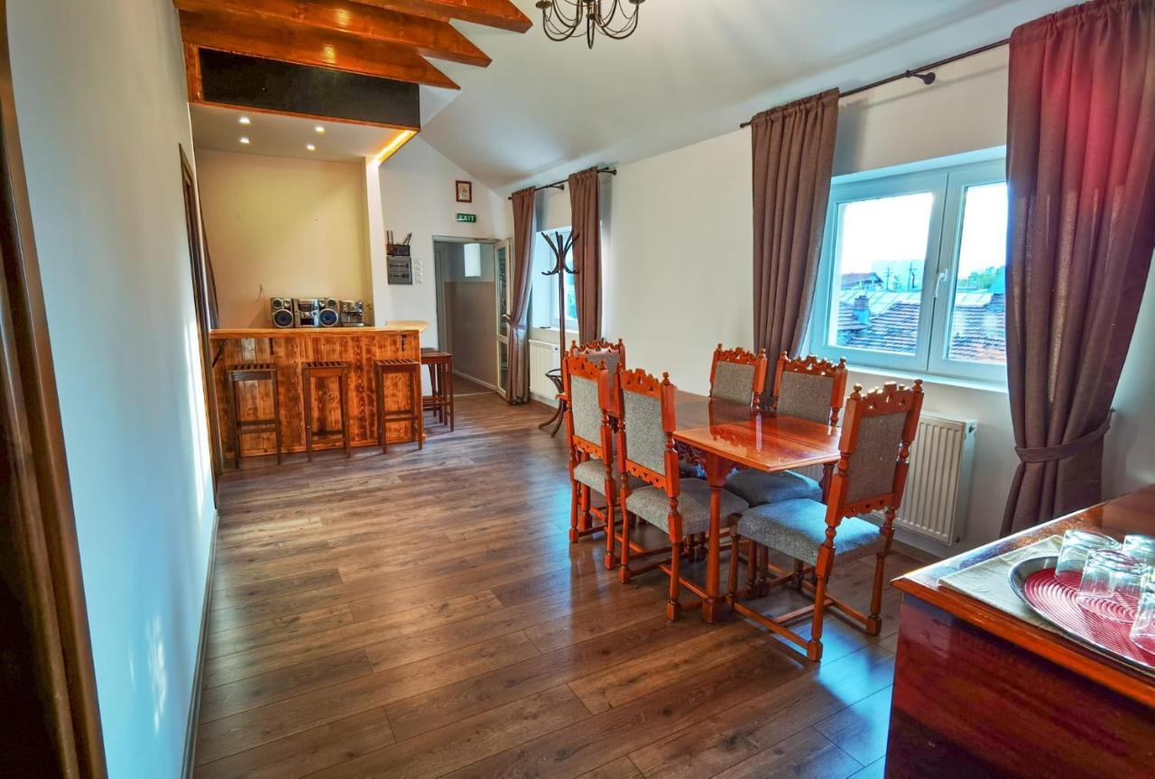 Apartament 2 Camere - Casa Divertis Бузэу Экстерьер фото